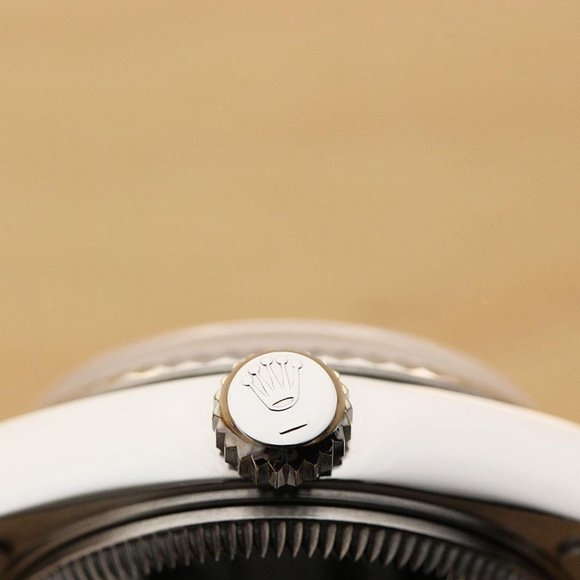 Sale! Rolex Ladies Black Arabic Gold Watch - Picture 8 of 8